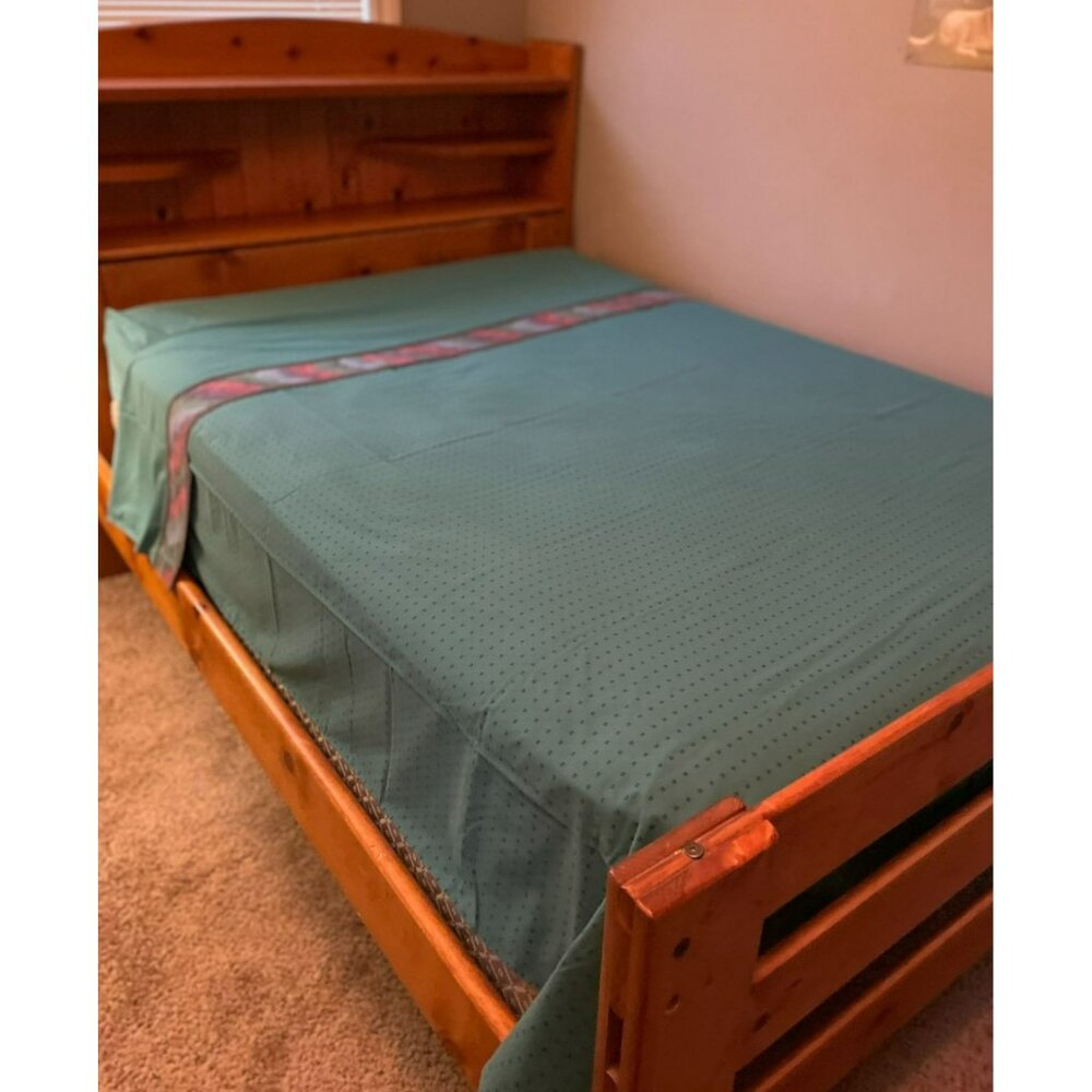 Vintage Full Size Sheet Set Used 2 Piece Blues Greens Purples